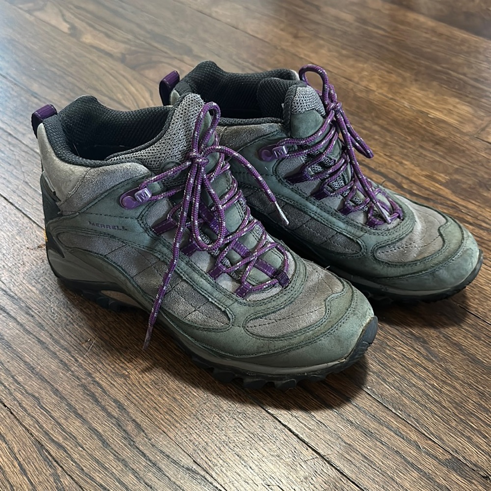 Merrell Waterproof Vibram size 8